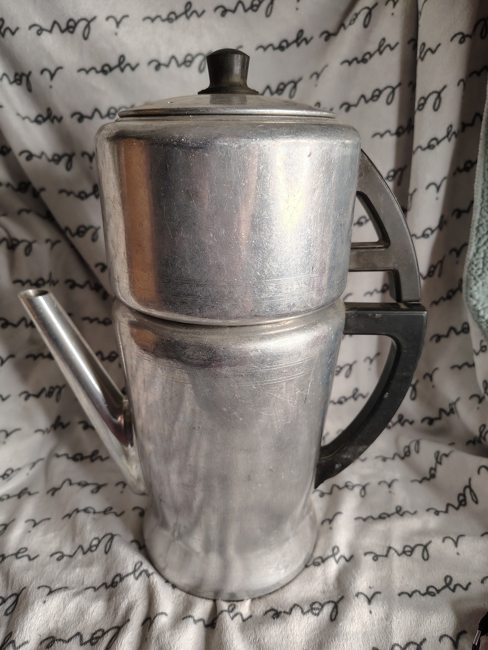 Classic Aluminum Stovetop Coffee Percolator - Silver